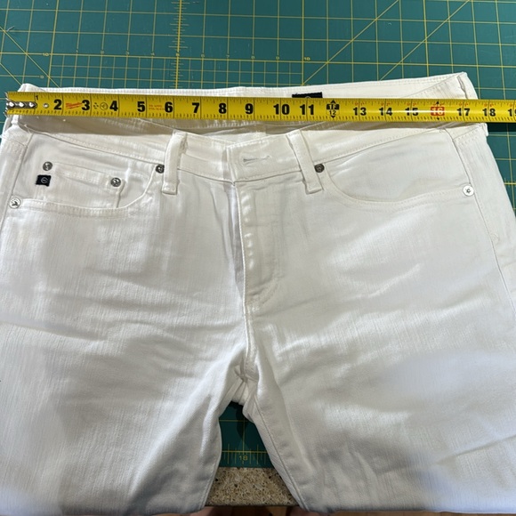 The Tomboy Crop by AG - Picture 10 of 13